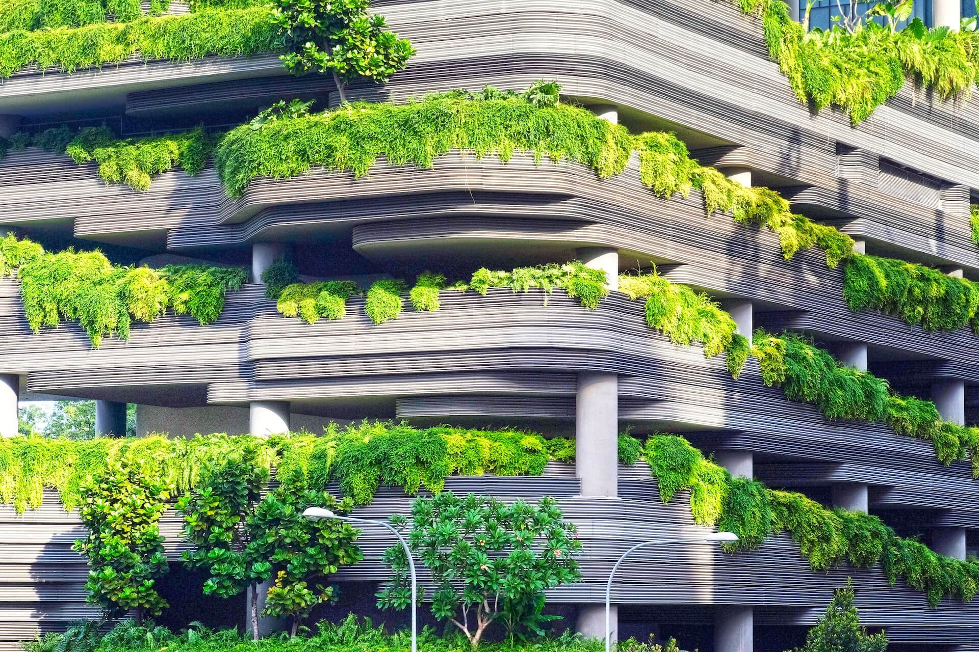 edificio verde autosuficiente